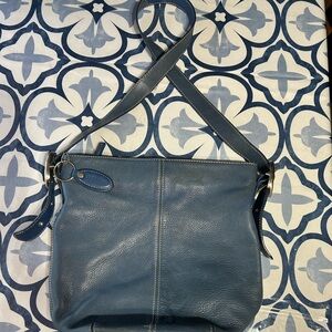Tig & Co by Tignanello soft Blue Leather Shoulder Bag.